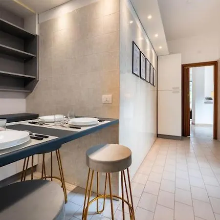 Vicino Milano, E Mxp * Busto Arsizio