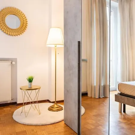 Vicino Milano, E Mxp *